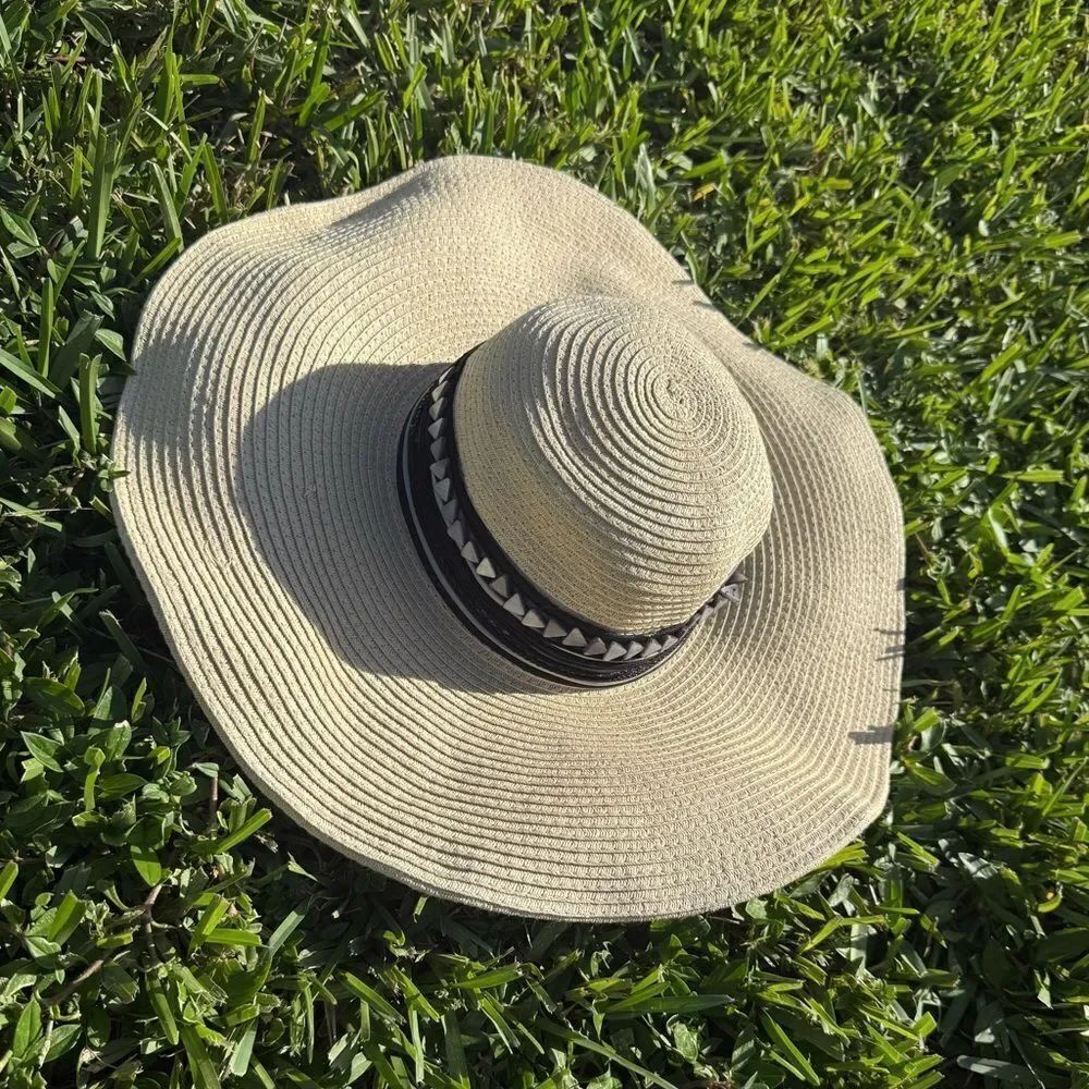Summer Floppy Hat - Like New - Handbeaded Black and Triangle Beaded Trim